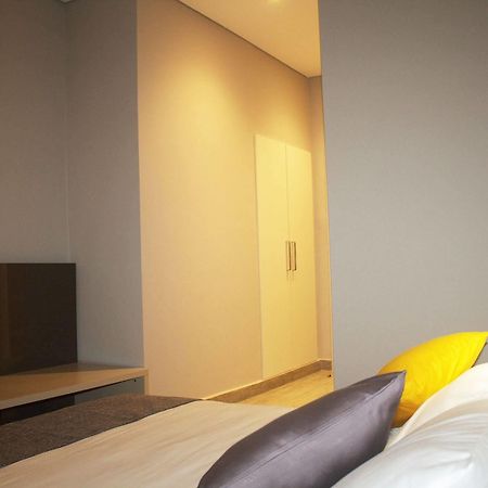Urbano Hotel By Roots Wiaboman Buitenkant foto